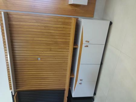 Painel com bancada 